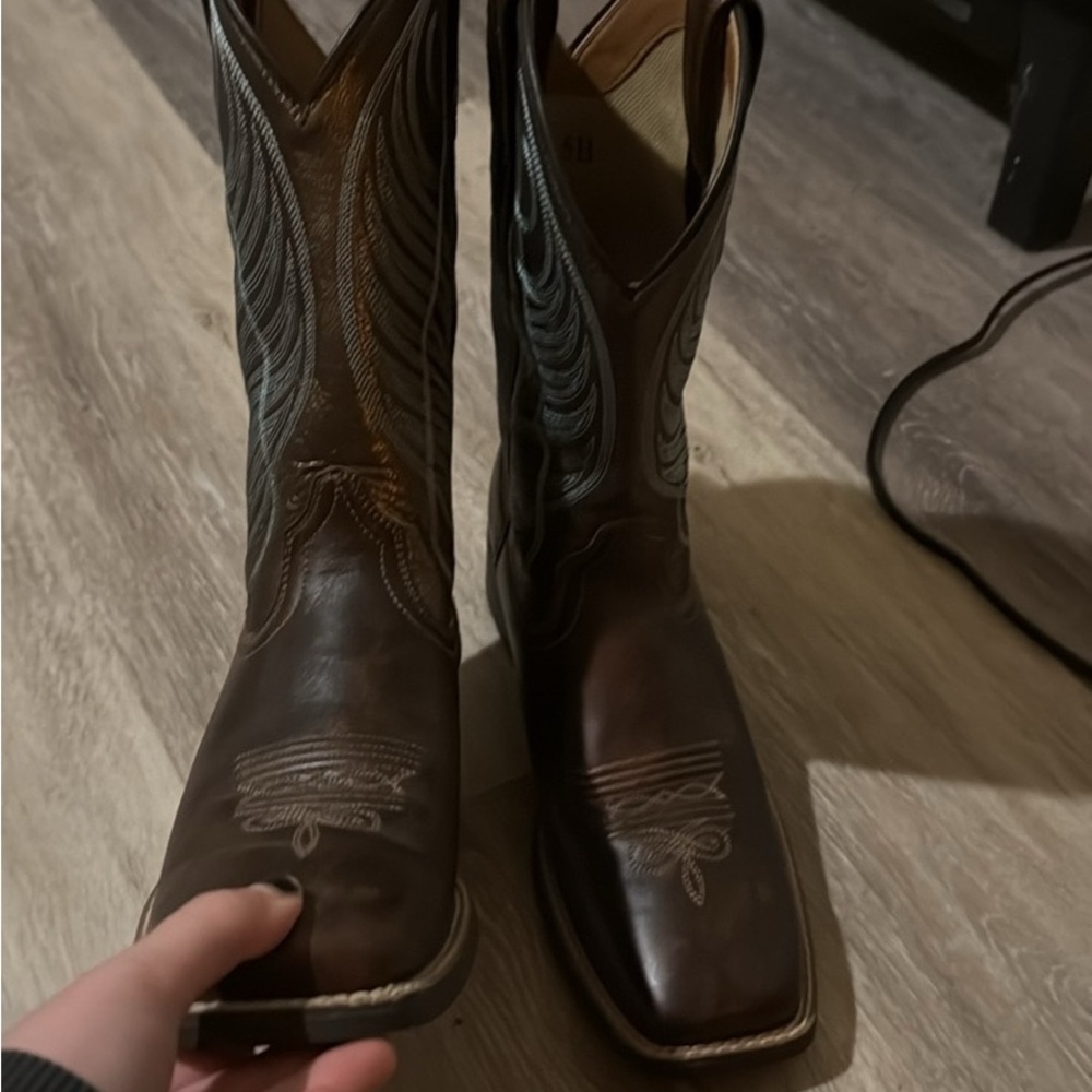 New Ariat Boots
